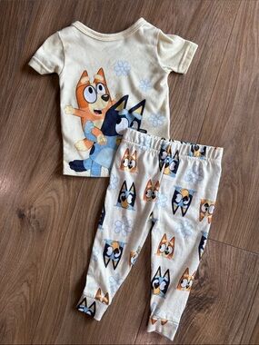 Girls Bluey-Themed Pajama Set